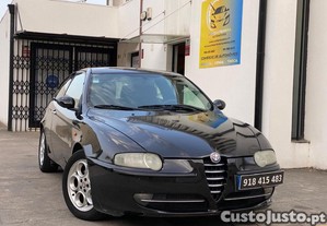 Alfa Romeo 147 1.6 TS Distinctive - 02