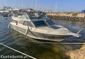 Barco 6,30 cabinado motor Diesel