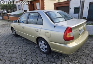 Hyundai Accent Lc - 00