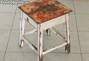 Antigo e Original banco de Pintor. "Restaurado!