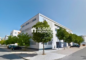Espaçoso Apartamento T3 numa localização privilegiada em Loulé, Algarve