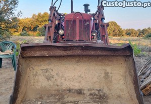 Tractor con pala carregadora