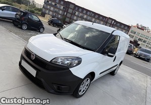 Fiat Doblo 2019 - 3 Lugares GPS - 1.6 Diesel