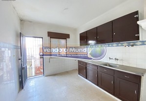 Apartamento T2 em Samora Correia (SC909)