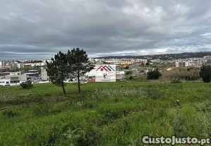 Terreno para construo a entrada da figueira da foz