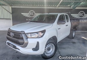 Toyota Hilux 2.4 D-4D 4WD CE 3L
