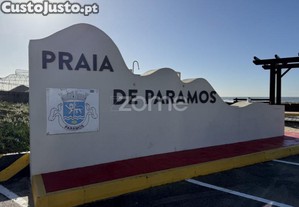 Terreno Com 4.810 M2 Em Paramos (Espinho)