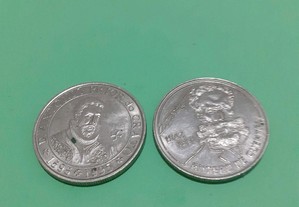 São 2 moedas portuguesas de 100 esc