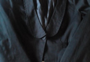 Jaqueta cor preto tamanho M - Novo