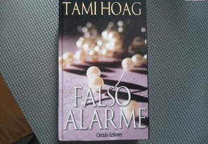 Falso Alarme por Tami Hoag