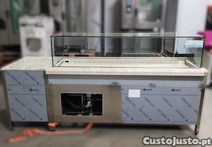 Vitrine refrigerada ventilada na exposio com mdulo neutro baixo (2600x880x1300mm)