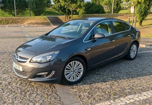Opel Astra 1.7 CDTI Cosmo 140.000km