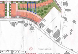 3 Lotes De Terreno Para Const. De Moradias -...