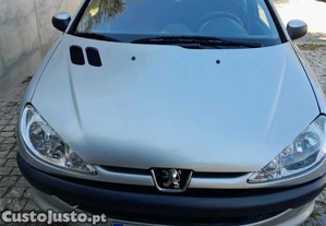 Peugeot 206 1.1 - 03