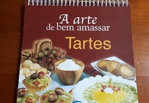 Livro de Culinária "A arte de bem amassar Tartes"