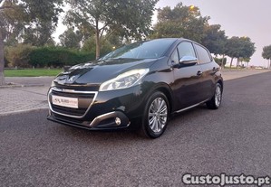 Peugeot 208 1.6 BlueHDi Style - 17