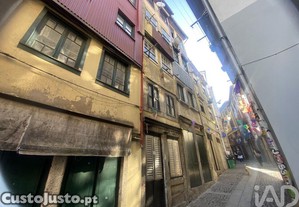 Prédio em Cedofeita, Santo Ildefonso, Sé, Miragaia, São Nicolau e Vitória de 140 m²