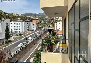 Apartamento T2 Remodelado No Funchal