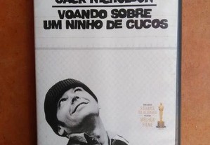Voando Sobre Um Ninho de Cucos (1975) Milos Forman IMDB: 8.8