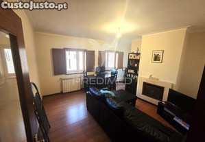 T2 carvalhos vila nova de gaia com garagem