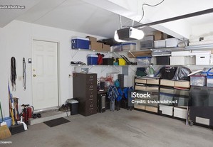 garagem para armazenar pertences