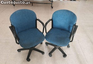 Conjunto de cadeiras