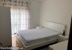 Quarto para estudante ao lado da Universidade do Minho