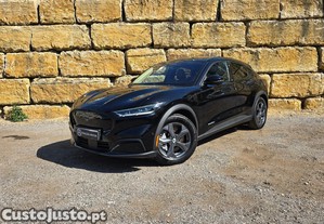 Ford Mustang Mach-E Premium - 21