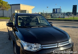 Mitsubishi Outlander MIVEC 2.0 - 14