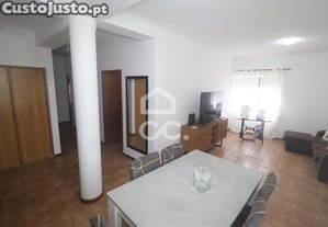 Apartamento com 2 quartos - faj de baixo - ponta delgada
