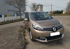 Renault Scénic dCI