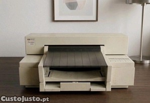 Impressora Hewlett Packard Deskjet 560C, dos anos 90