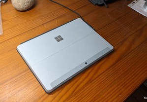Microsoft Surface Go2 c/ teclado/capa 4GB RAM 64 GB eMMC