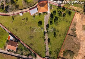 Moradia Com Terreno De 3.270 M², A 10 Minutos...