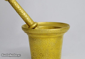 Almofariz em Bronze dourado e polido
