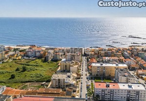 Apartamento T2 Com Terraço Privativo De 100M² E...