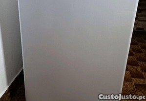 Arca Vertical Kunft