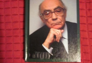 BLOOM, Harold, (ed.) "José Saramago - Bloom's Modern Critical Views" Em Inglês