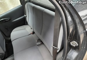Fiat Punto 188 - 03