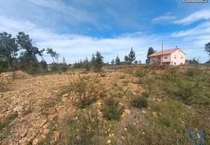 Terreno para construção em Leiria de 2097,00 m²
