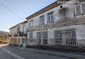 Quintinha No Largo Da Igreja De Escariz, Arouca