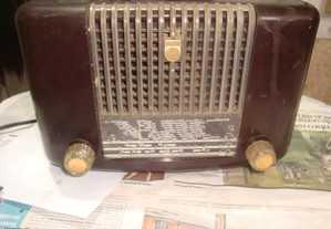 radio a válvulas Philips