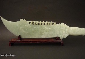 Espada Oriental em Pedra Jade