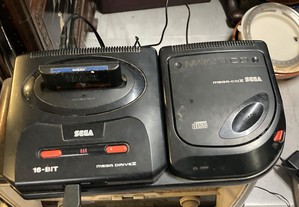 Consola Mega Drive II e Mega CD