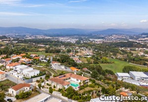 Moradia Imponente Com 6 Suítes E Vistas...