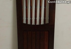 Meia Porta de Batente de Interior de Bar, com respetiva Ferragem