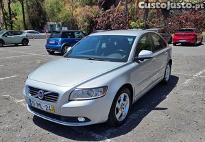 Volvo S40 Mommentum - 11