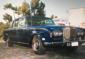 Rolls Royce Silver Shadow Volante  direita