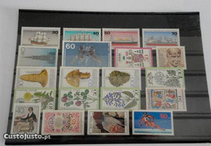 12 séries completas de selos novos MNH Alemanha
