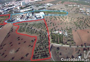 Terreno T22 em Moura (Santo Agostinho e S�o Jo�o Baptista) e Santo Amador de 72125,00 m�